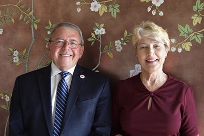Marco and Debbie Chacón founded Paragon Bioservices.