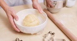 Prepare for dough for plastic wrap 2022 09 16 02 42 28 utc