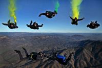 skydivers