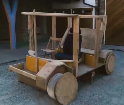 Someone designed a car that doubles as office
