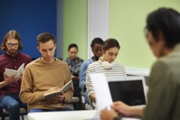 Students working at the lesson 9M4B6NG